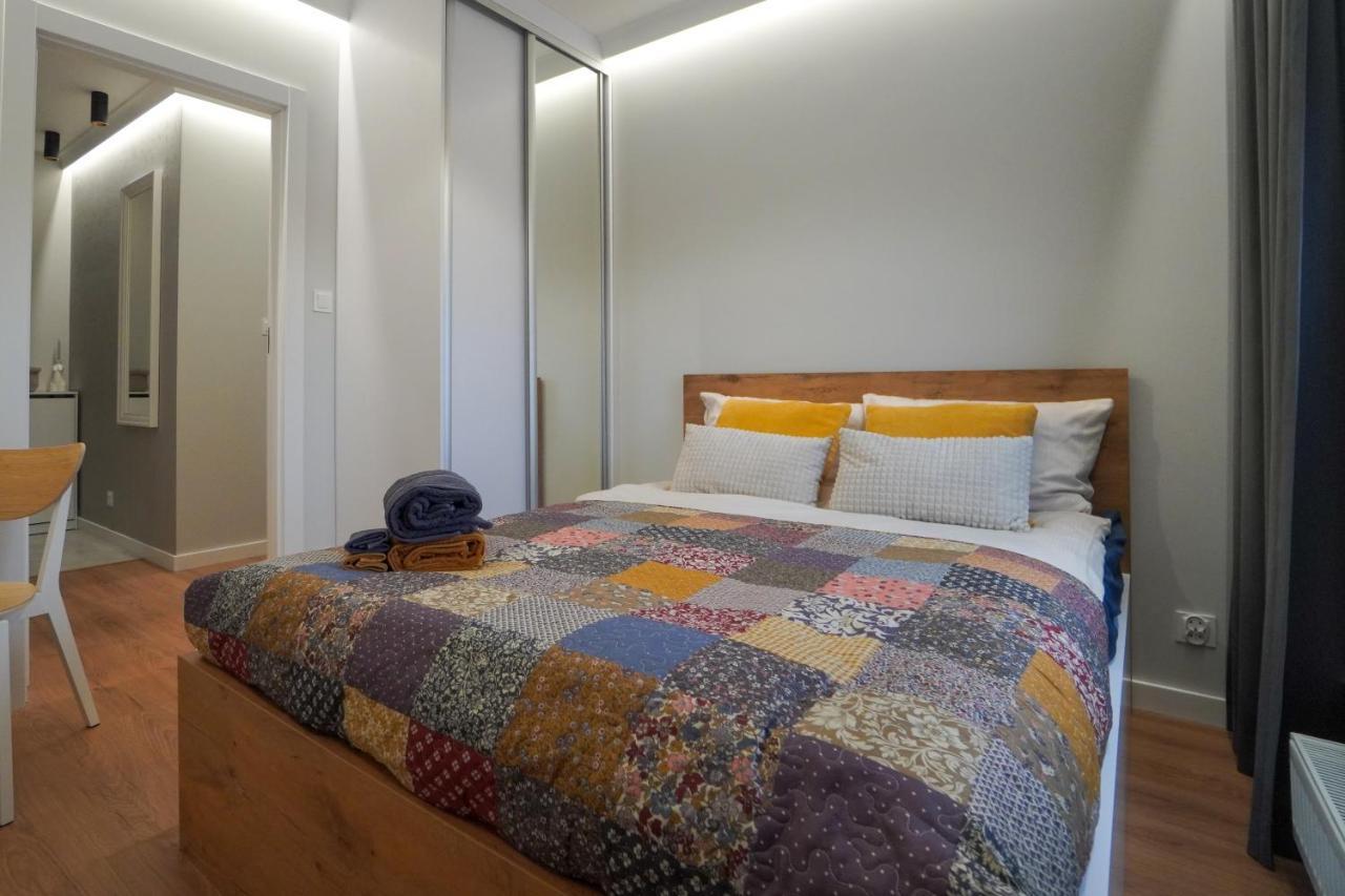 Apartament Manhattan Płock Exteriör bild